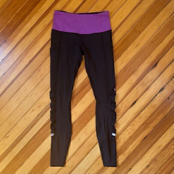 Lululemon Run Dash Ruched Pocket Tights in Black / Violet Size 6 - Picture 1 of 5